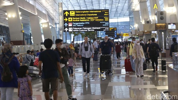pergerakan-penumpang-meningkat-signifikan-di-tahun-2022-5_169