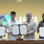 Menteri Mukhtarudin ketika penandatanganan MoU di Kantor KP2MI, Jakarta (16/4/2026).